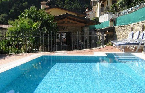 B&B Villa Fior Di Loto ลีโมเนซุลการ์ดา ภายนอก รูปภาพ